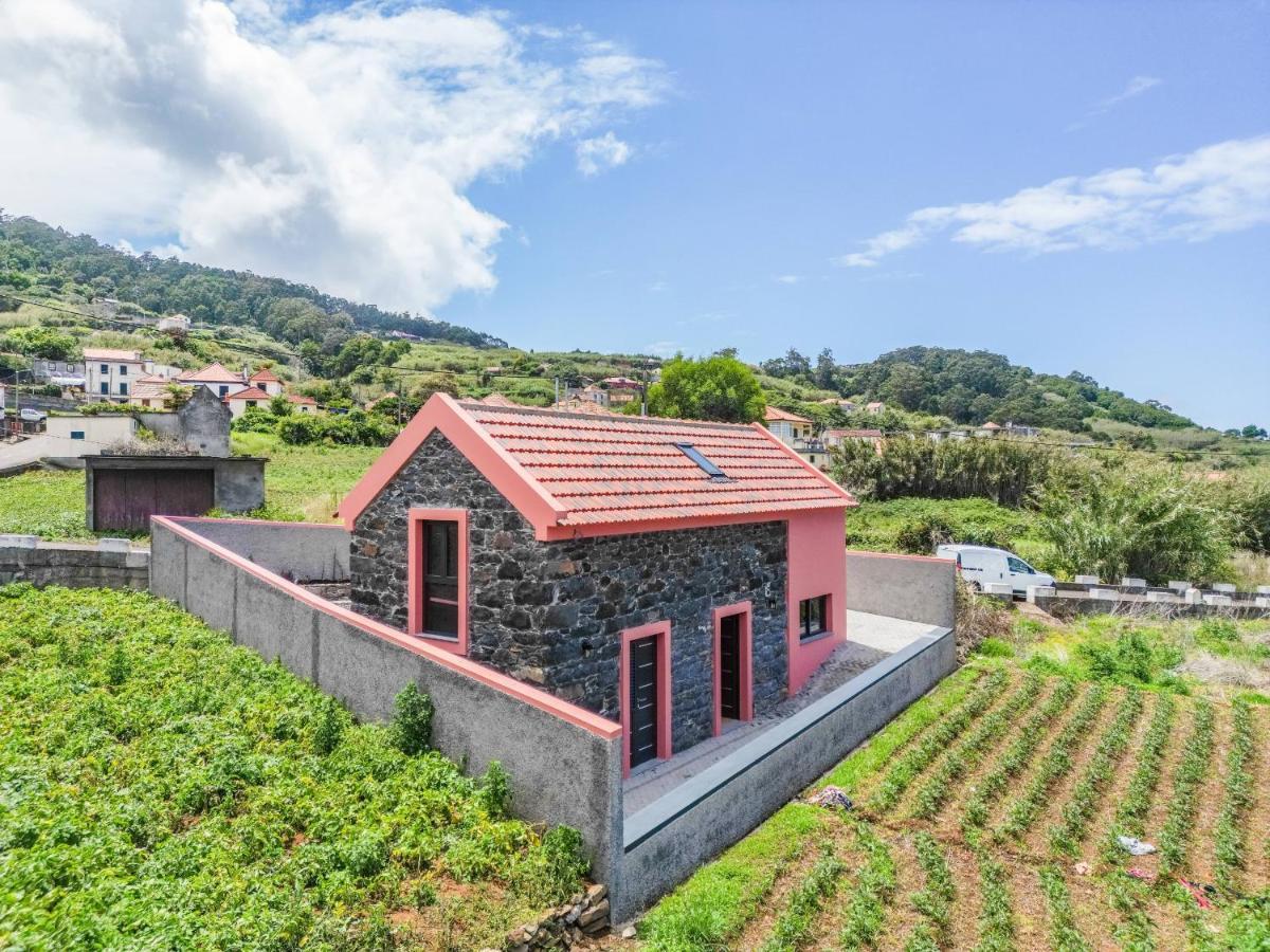 Mountain Retreat By Madeira Sun Travel Villa Porto Moniz Exterior photo